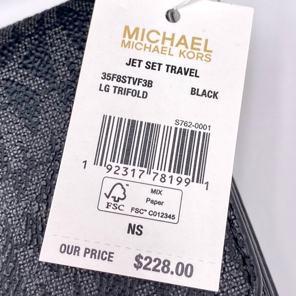 Michael Kors Charlotte Tote and Wallet Set - Picture 12 of 13